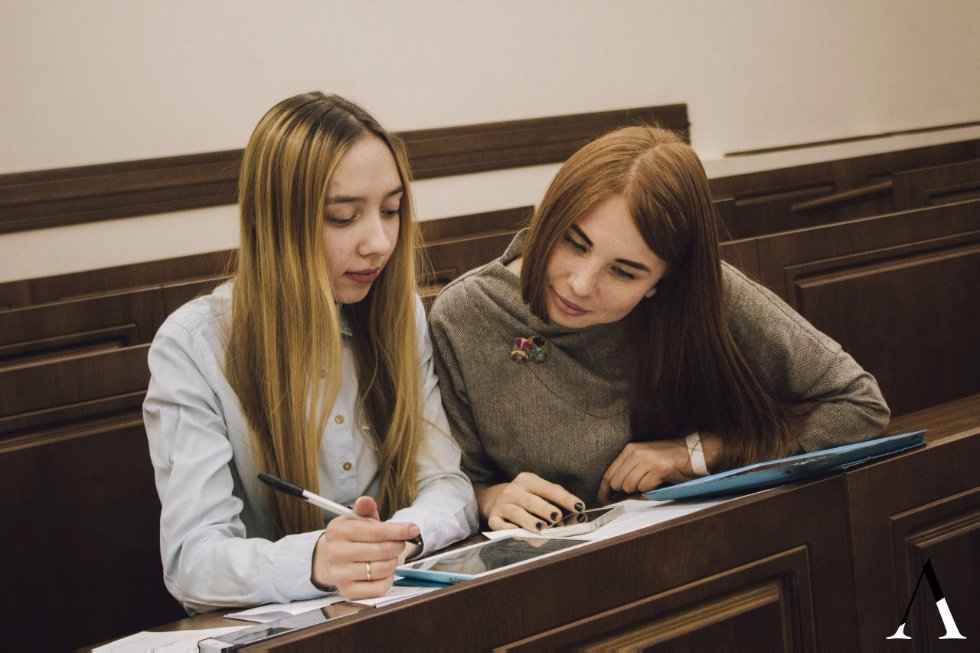 Состоялся 'День правового консультирования сотрудников КФУ' Состоялся 'День правового консультирования сотрудников КФУ'