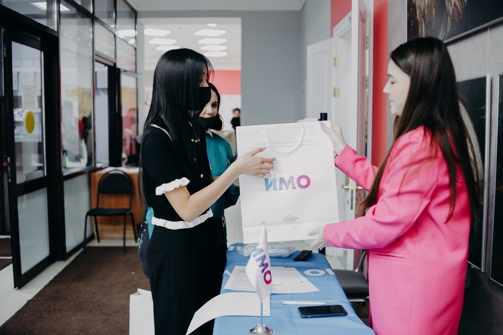 ����-�����-��� ��� ������������ ��������� ������������� ���������