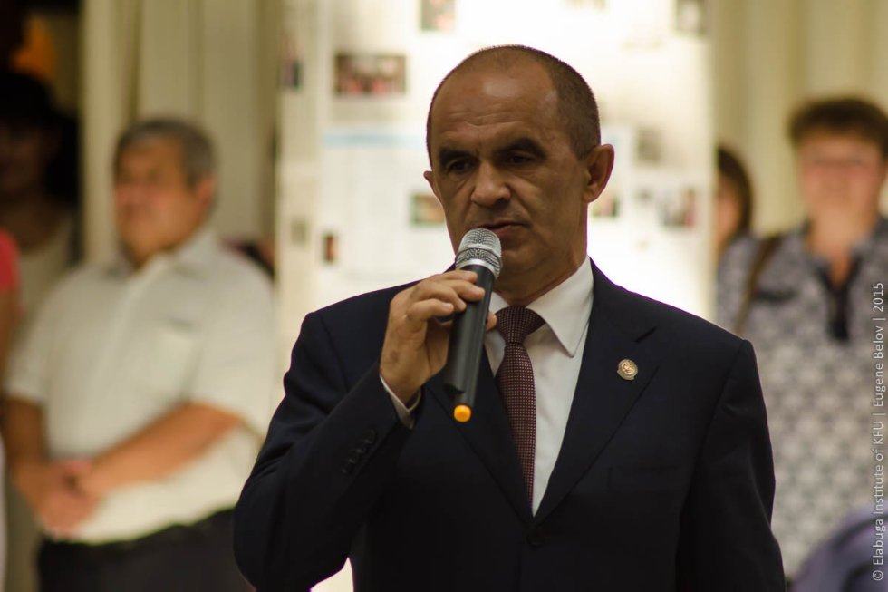 ������������� ��������� �������� �������� � �������