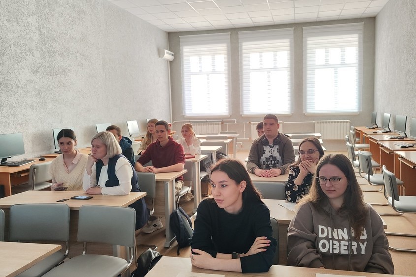 Ежегодная итоговая конференция студентов КФУ прошла на кафедре математики и прикладной информатики Ежегодная итоговая конференция студентов КФУ прошла на кафедре математики и прикладной информатики