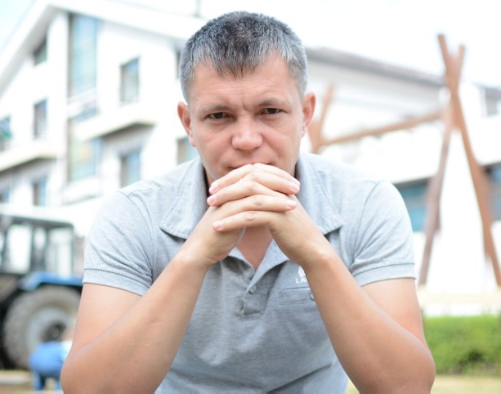 Нияз Салахов: 'Моя формула успеха ? это багаж знаний, опыт, ежедневный кропотливый труд' Нияз Салахов: 'Моя формула успеха ? это багаж знаний, опыт, ежедневный кропотливый труд'