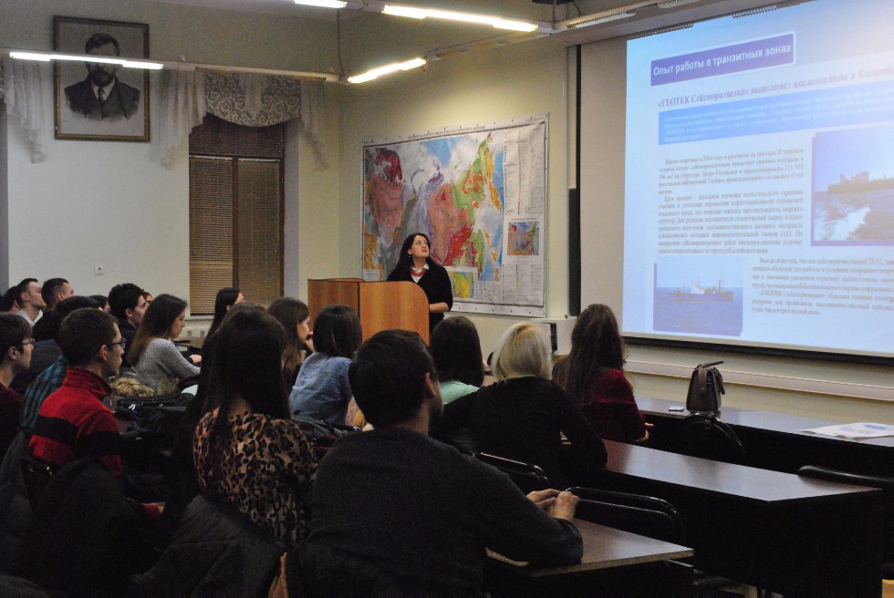 ������� ����������� ������������ ������� ���� ����������� ��������� � ������