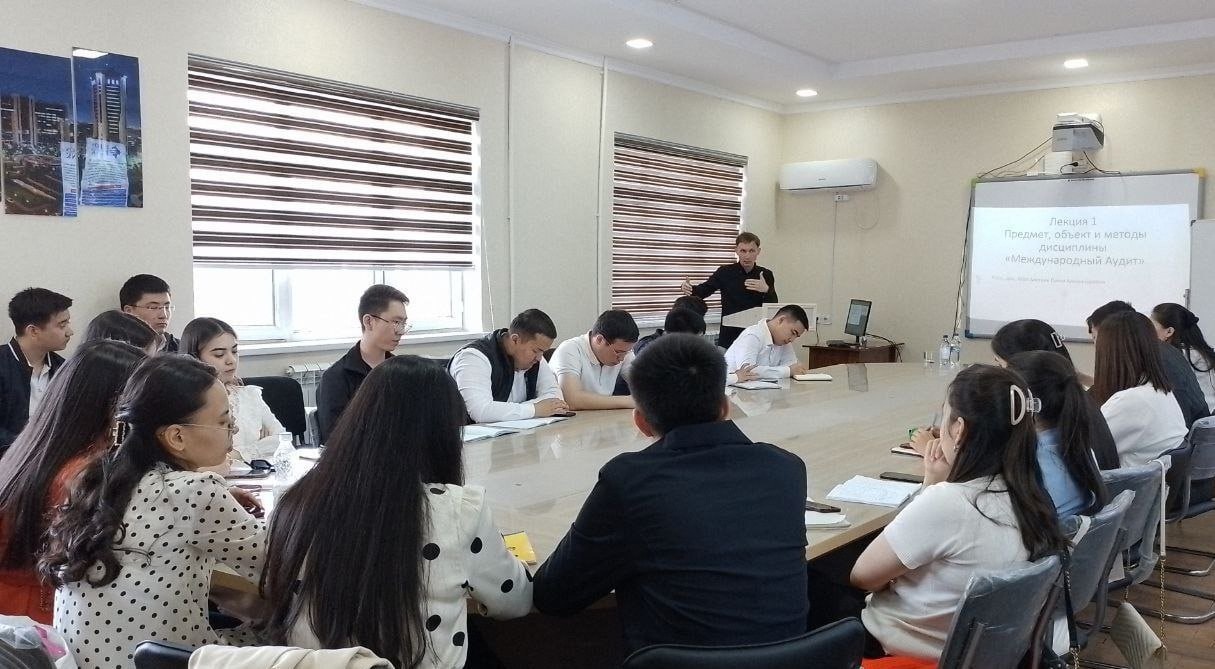 Гостевые лекции в Каракалпакском государственном университете имени Бердаха (г. Нукус, Узбекистан) Гостевые лекции в Каракалпакском государственном университете имени Бердаха (г. Нукус, Узбекистан)