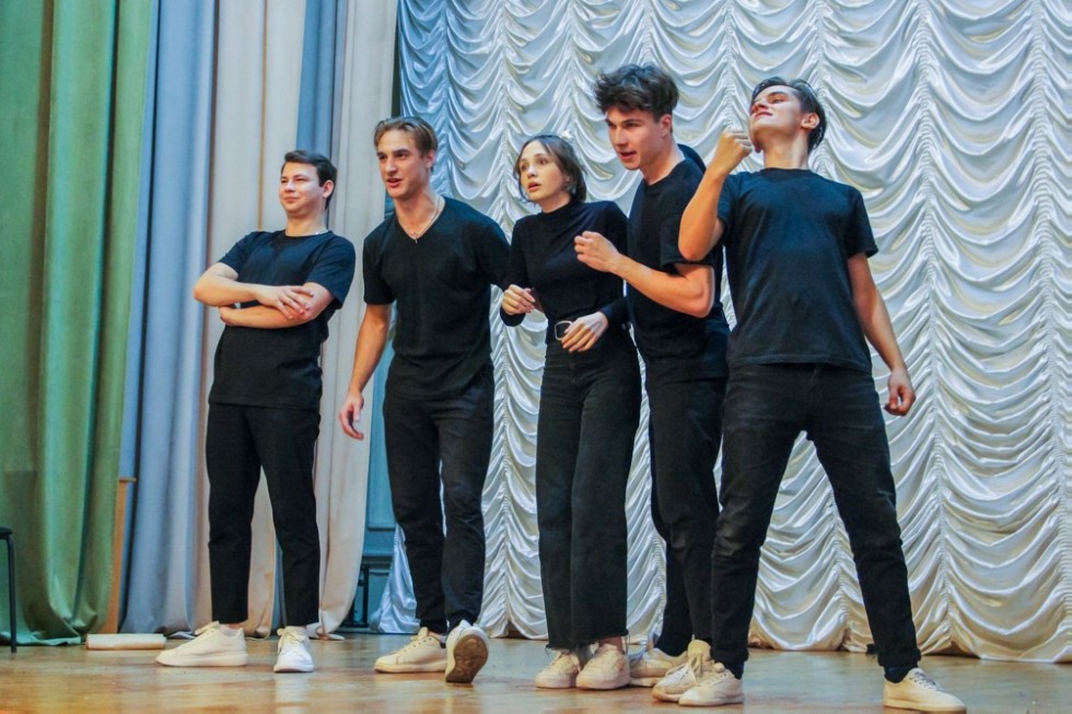 �������� �������� � ��������, �������� � �������� ���������� ������������ ������� �������� ���������� ��������