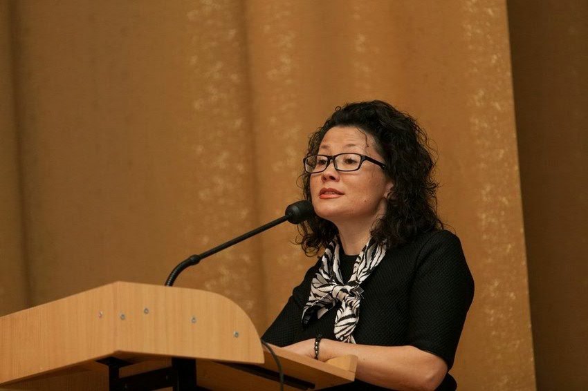 21 ноября в Елабужском институте КФУ прошла V Всероссийская научно-практическая конференция школьников и студентов 'Татарский язык, литература и история: прошлое, настоящее и будущее'. 21 ноября в Елабужском институте КФУ прошла V Всероссийская научно-практическая конференция школьников и студентов 'Татарский язык, литература и история: прошлое, настоящее и будущее'.