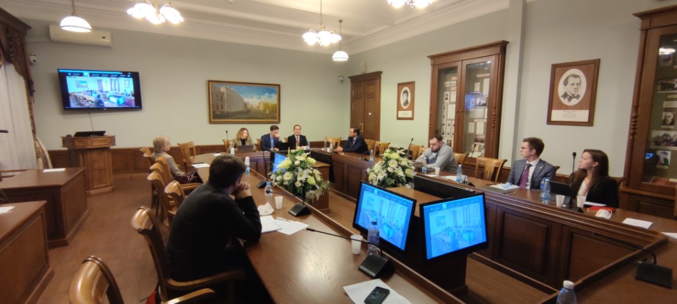 Международная научно-практическая конференция'Права человека между универсализмом и регионализмом (к 55-летию Международных Пактов о правах человека и 60-летию Европейской социальной хартии)' Международная научно-практическая конференция'Права человека между универсализмом и регионализмом (к 55-летию Международных Пактов о правах человека и 60-летию Европейской социальной хартии)'