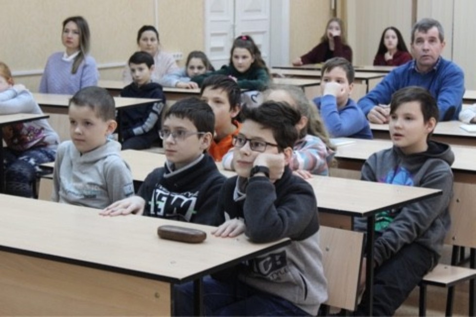 Английские игрушки в Детском университете Английские игрушки в Детском университете