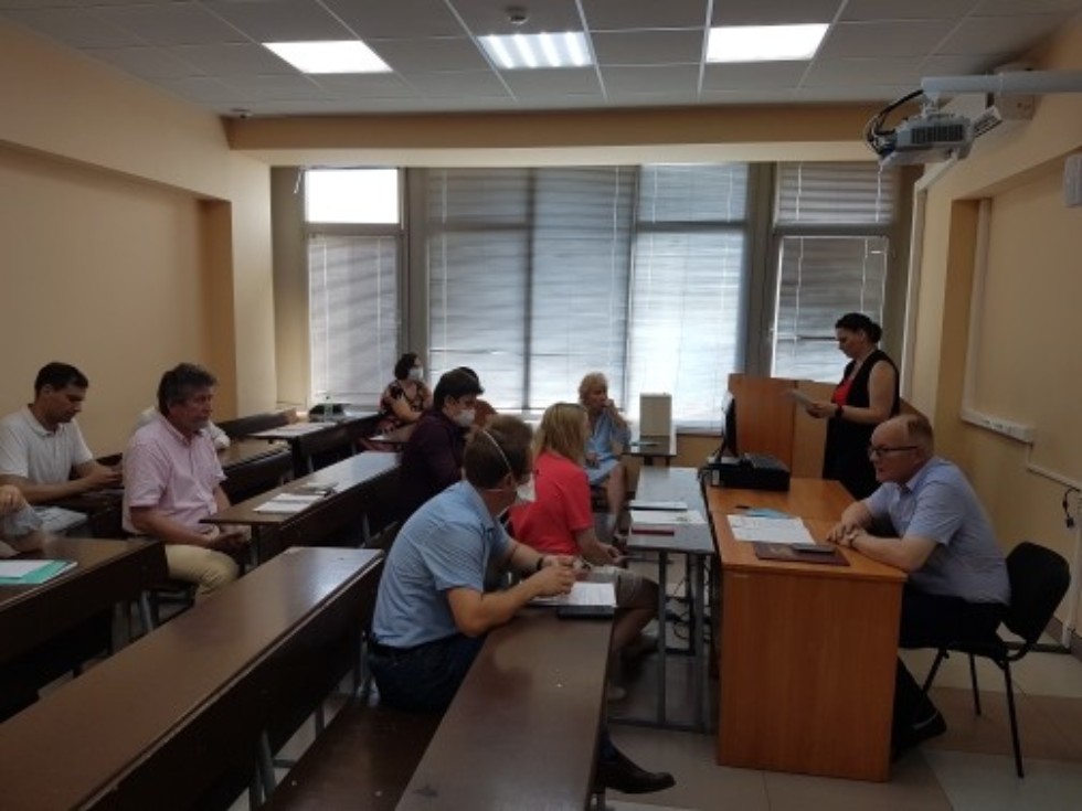 Ученый совет рассмотрел в первую очередь итоги завершения учебного года и вопросы Приема -2021 Ученый совет рассмотрел в первую очередь итоги завершения учебного года и вопросы Приема -2021