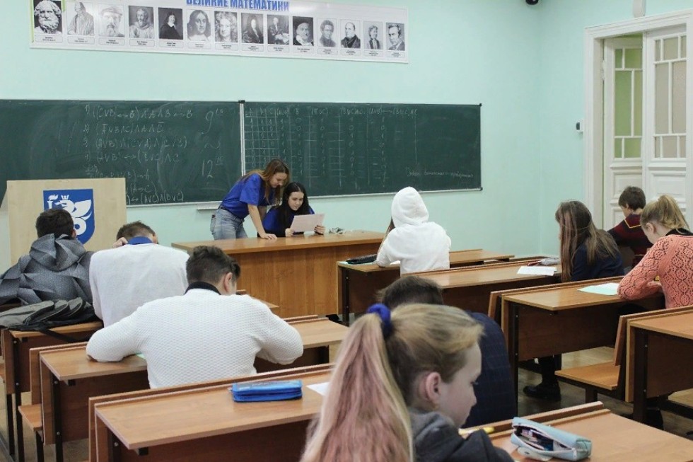 '������'  - �������� � ����������� �������� � ������� ������������