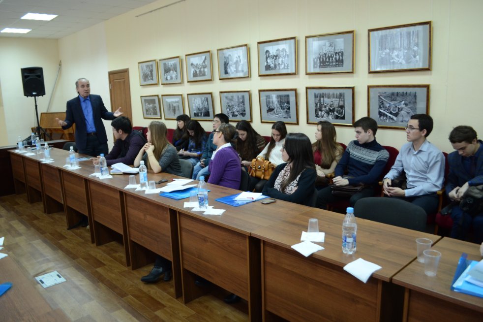 ������������� � ������������� ������-����� ������ �����������