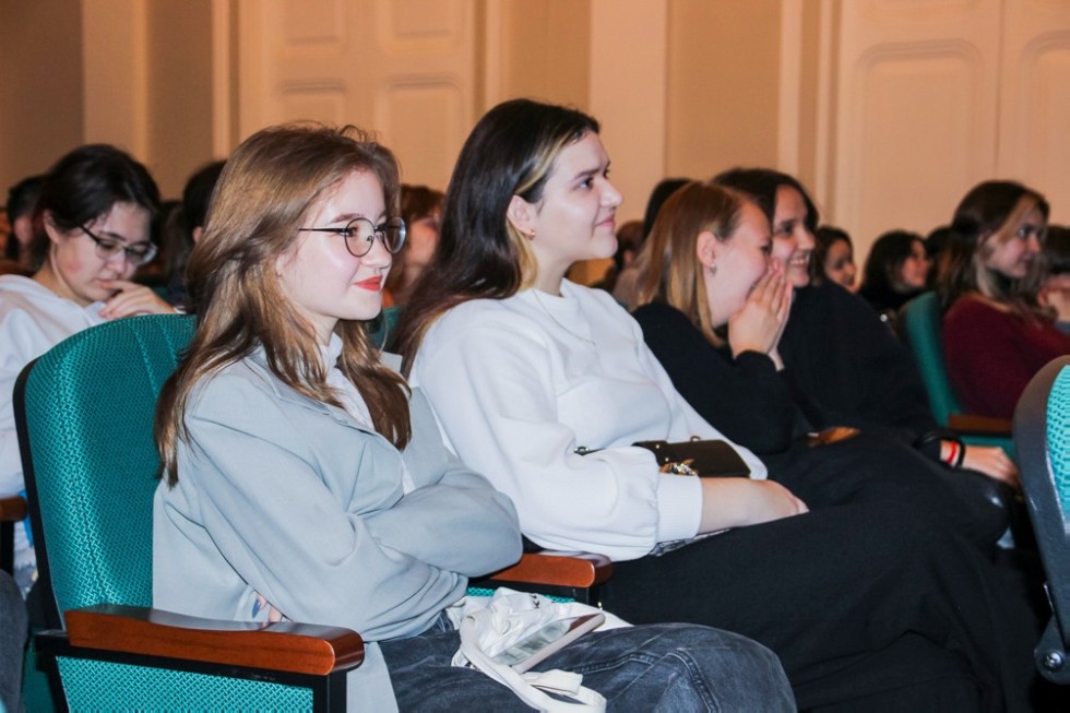 �������� �������� � ��������, �������� � �������� ���������� ������������ ������� �������� ���������� ��������