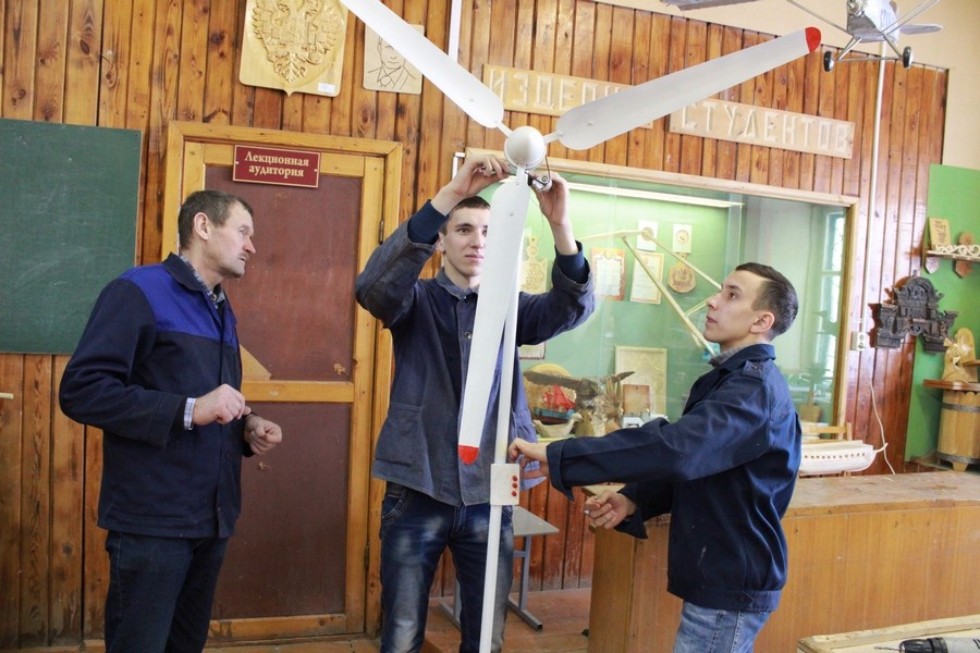 ������������� � �������������� �������������� �������� ����������� ��������� ���