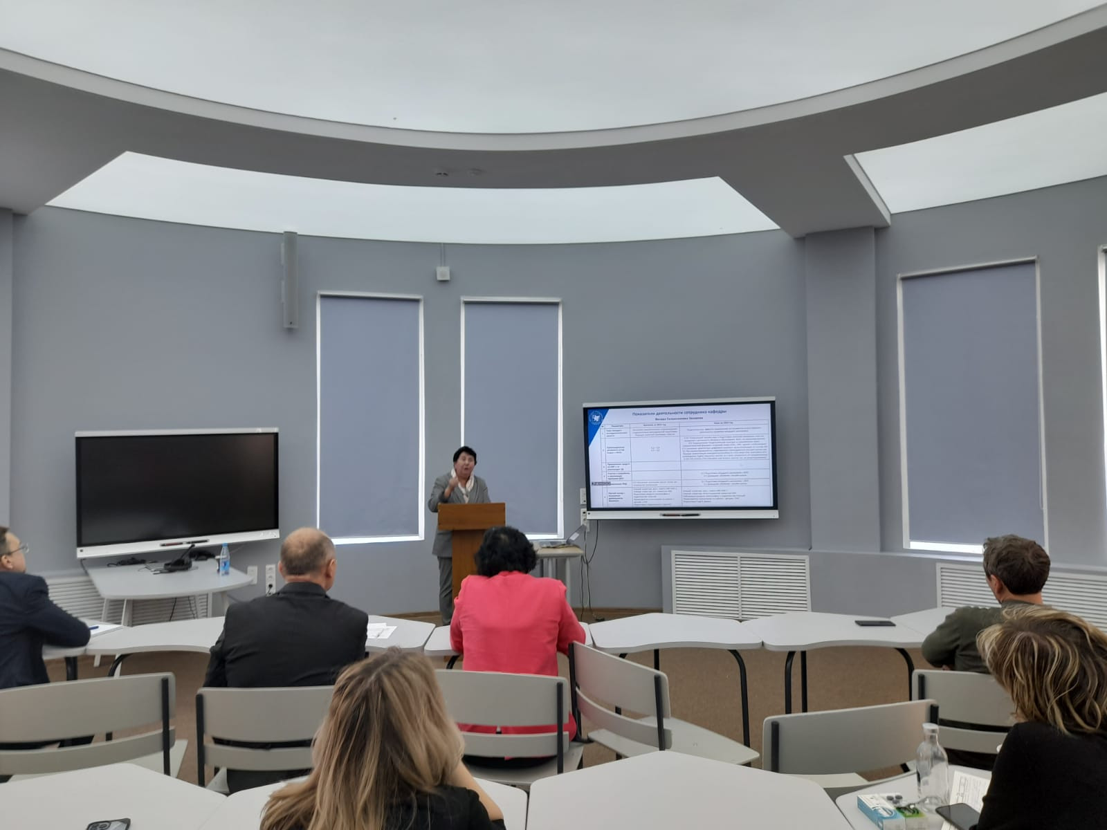 В Институте психологии и образования прошел научный аудит кафедр В Институте психологии и образования прошел научный аудит кафедр