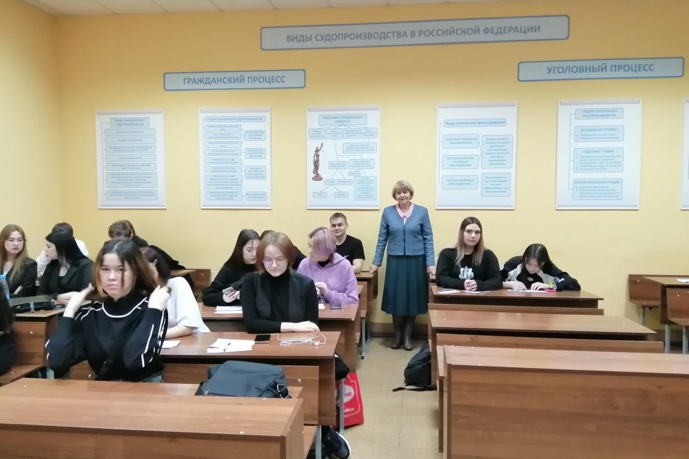 22 декабря 2023г. в Елабужском институте КФУ состоялись научно-образовательные мероприятия 'Закрытие года педагога: наставники в науке' 22 декабря 2023г. в Елабужском институте КФУ состоялись научно-образовательные мероприятия 'Закрытие года педагога: наставники в науке'