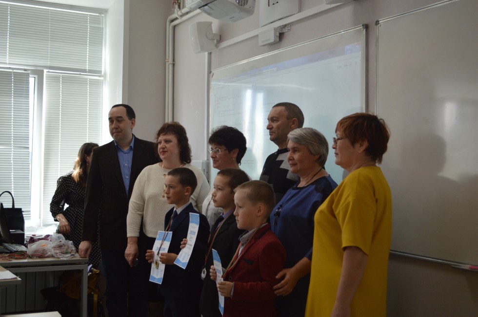 ����� ��������� ���� ������������� 