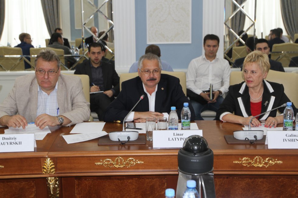 KFU and The Open University on the way toward cooperation in e-learning