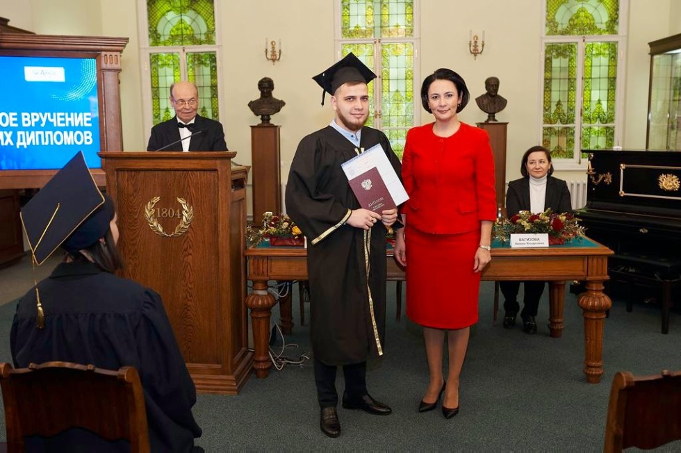 AWARD OF DIPLOMAS TO GRADUATES OF MASTER'S PROGRAMS