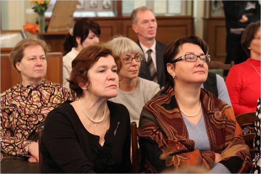 � 100-����� ��������� ��������� ��������