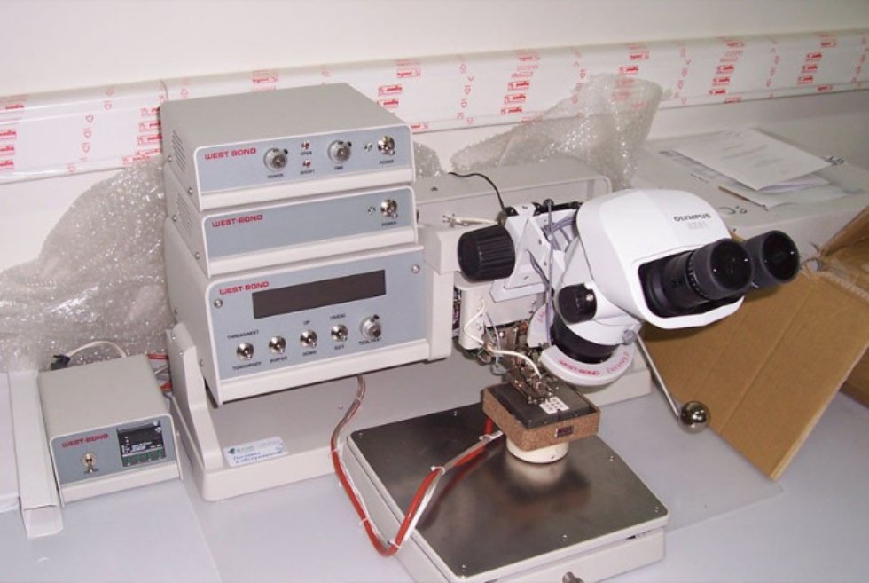 The physics of magnetic nanostructures and spintronics The physics of magnetic nanostructures and spintronics