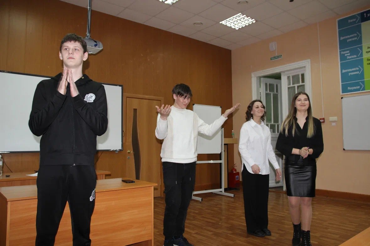 В рамках фестиваля 'Студенческая весна-2023' прошел СТЭМ-fest В рамках фестиваля 'Студенческая весна-2023' прошел СТЭМ-fest