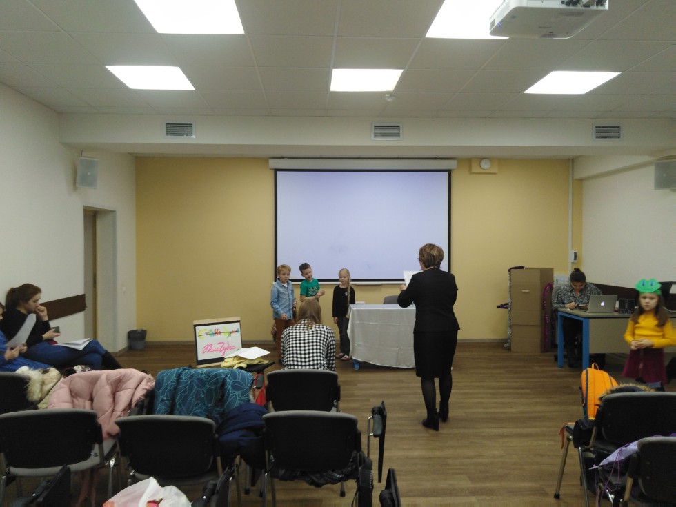 Детский театр КФУ 'Радуга' готовится к новой премьере Детский театр КФУ 'Радуга' готовится к новой премьере