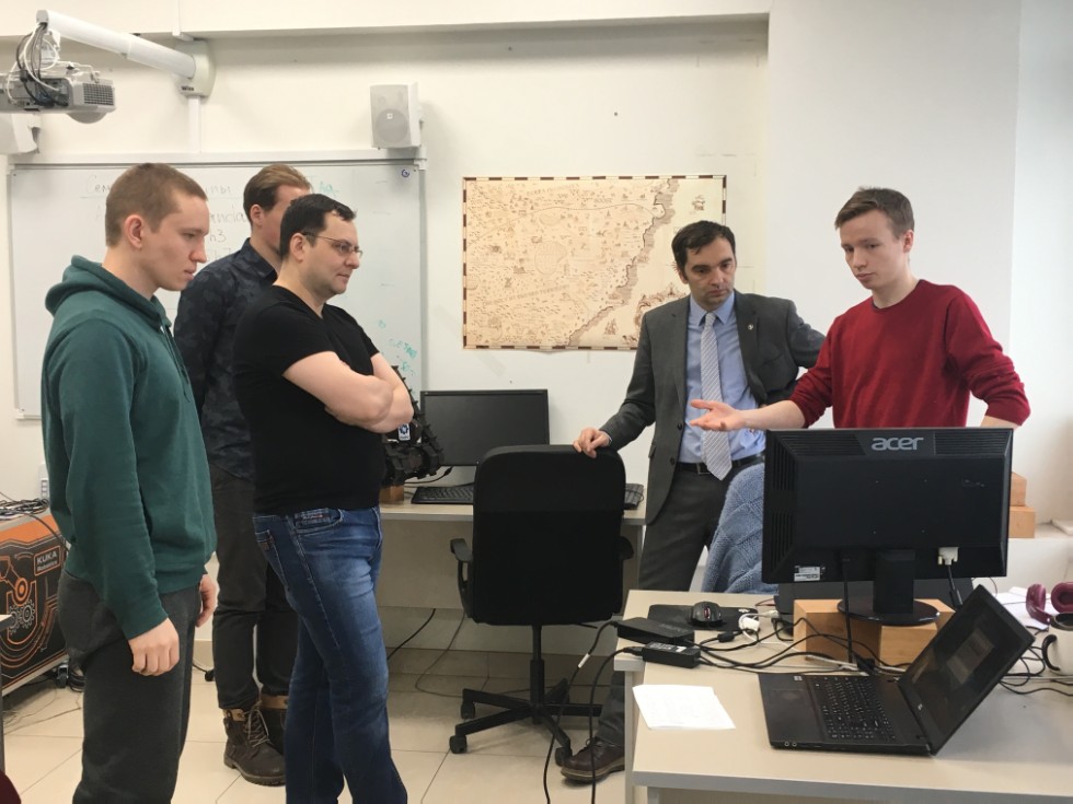 ����� �������� ��� � ����