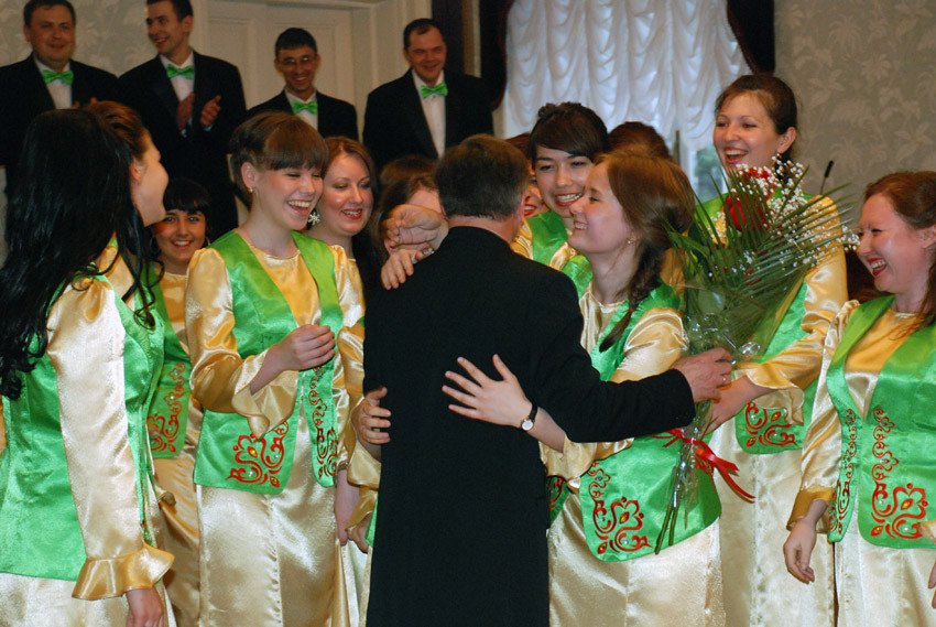 Татарскому народному хору Казанского университета ? 45лет Татарскому народному хору Казанского университета ? 45лет