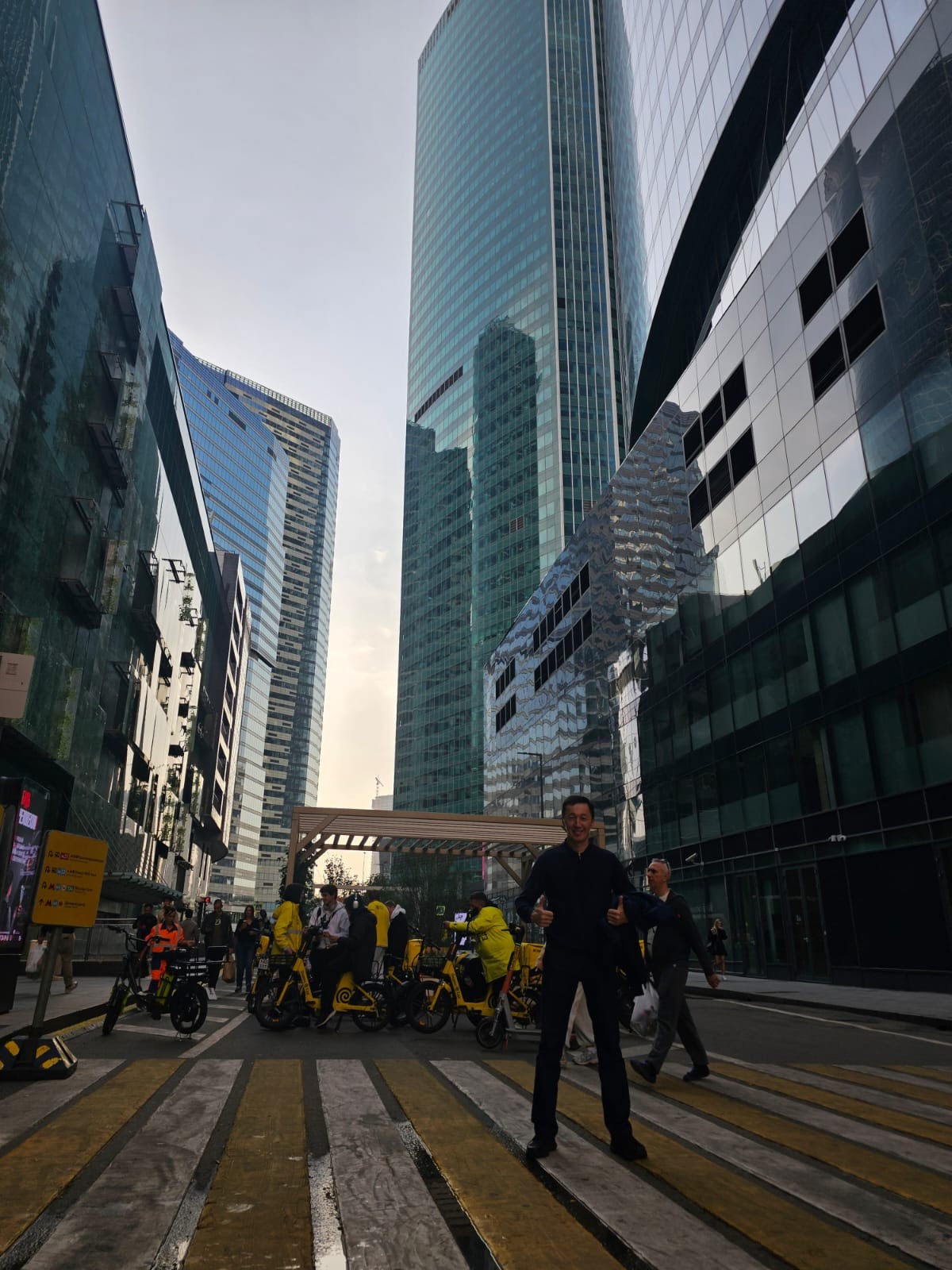 Ученый из Казахского Национального педагогического университета Сапаров Бахытжан изучает культурное многообразие народов России Ученый из Казахского Национального педагогического университета Сапаров Бахытжан изучает культурное многообразие народов России