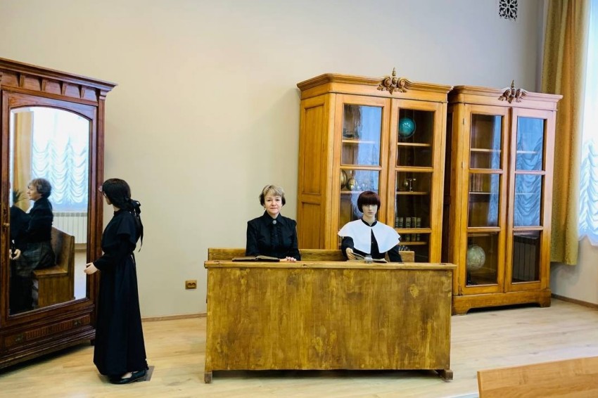 Сегодня юбилей отмечает доктор исторических наук, профессор кафедры всеобщей и отечественной истории Инга Владимировна Маслова! Сегодня юбилей отмечает доктор исторических наук, профессор кафедры всеобщей и отечественной истории Инга Владимировна Маслова!