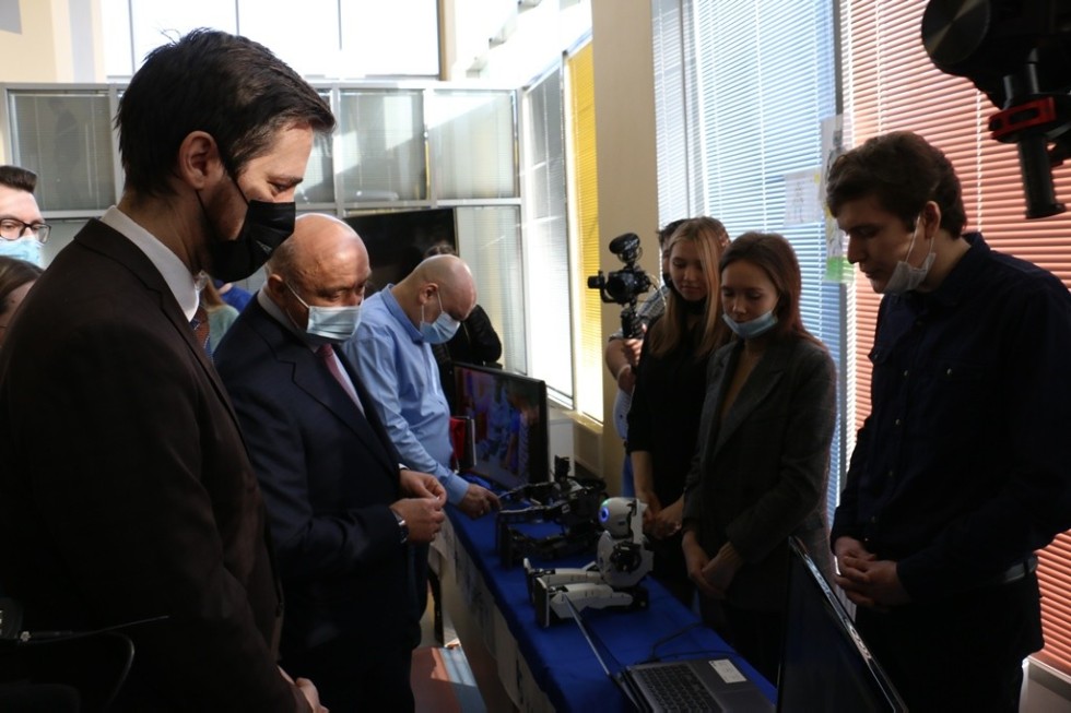 ��������� �������, ���������� �������� ������, ����� ���� ��� ��������� ������� ���������  � ������ ������. ���� ���������� ���� ������� �� ��� �����.