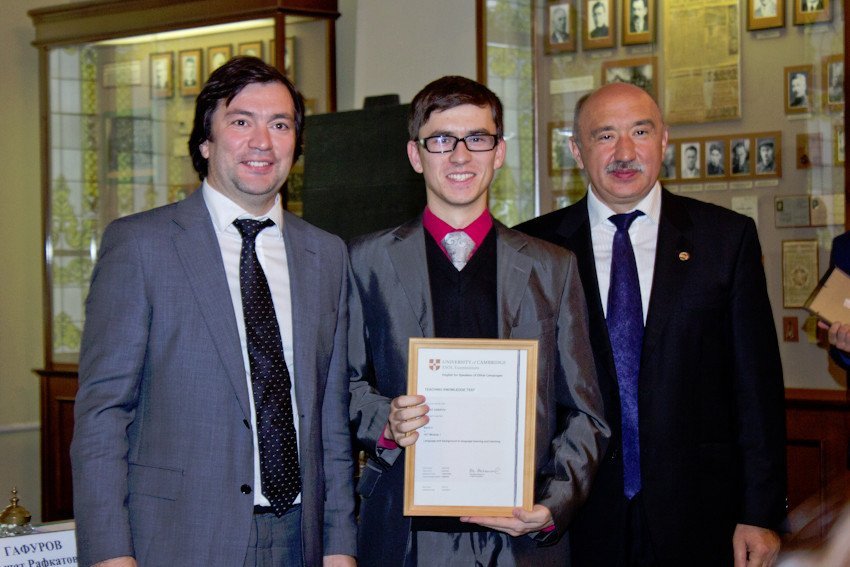 International Cambridge Certificates awarded in KFU