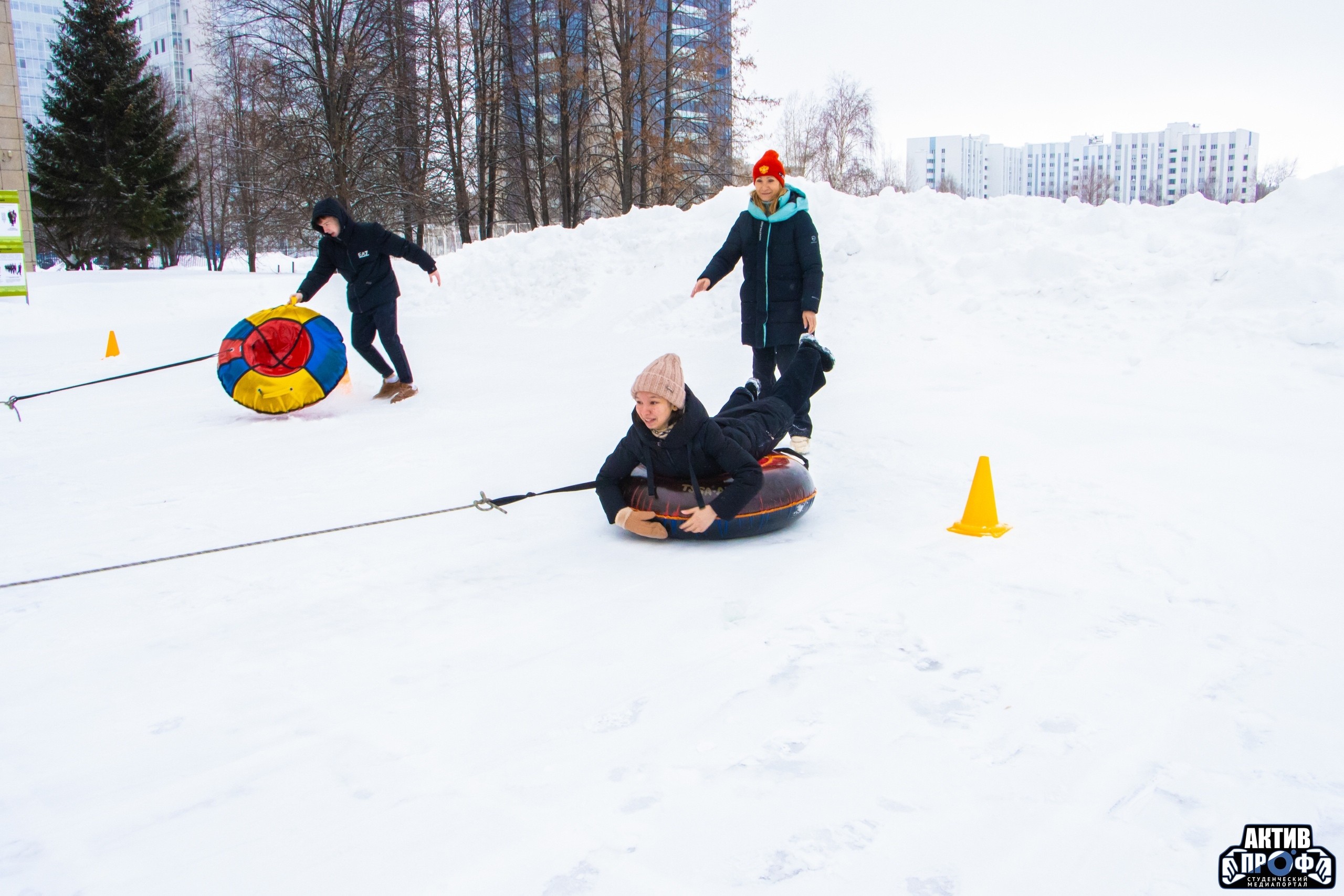 Ярко, тепло и по-народному! Ярко, тепло и по-народному!