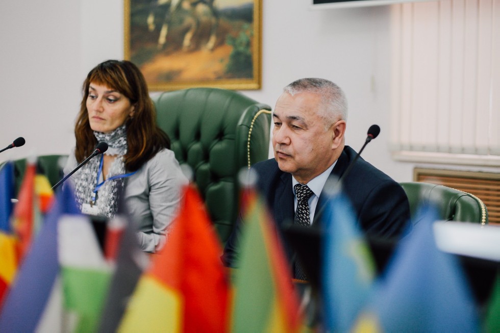 ������ �� �������������� ������ � ������ ��������� � ���