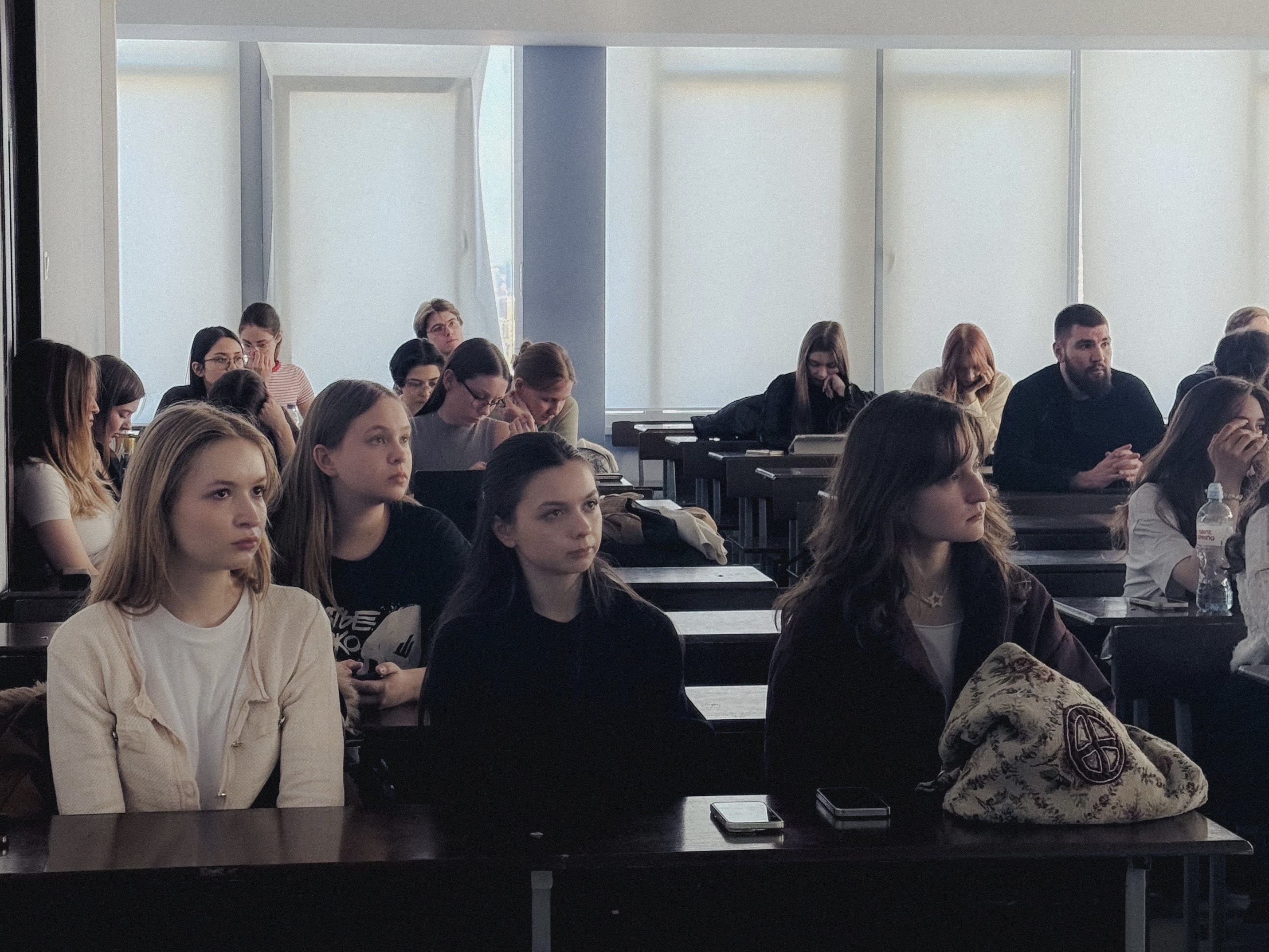 Государство в интернете: управление общественным мнением через контент и диалог Государство в интернете: управление общественным мнением через контент и диалог