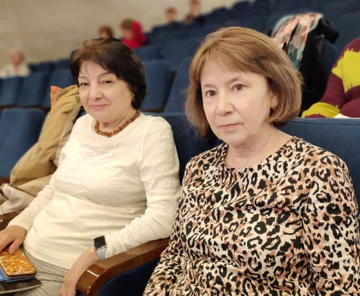 Откуда взялись татары: для студентов серебряного возраста состоялась лекция историка-генеаолога Искандера Гильманова Откуда взялись татары: для студентов серебряного возраста состоялась лекция историка-генеаолога Искандера Гильманова