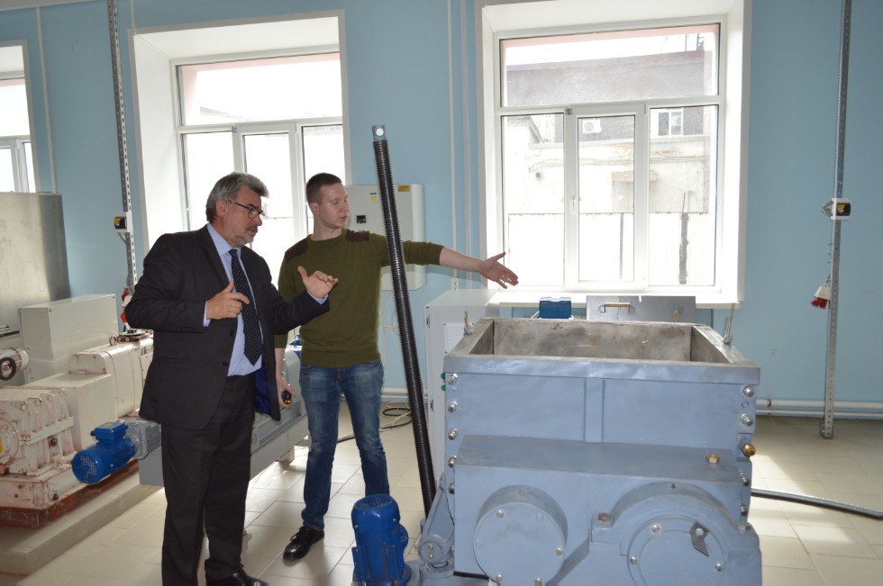 2 ���� ���������� �������� ��� �������� ��������� �� ������������� ������ ����� ���� ������� � ��������� �������� ����� ������ ������ ������������ ��.������� ������ (�������)