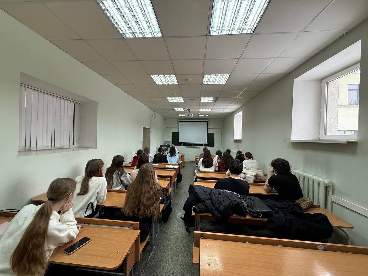 Кураторский час, посвящённый Дню защитника Отечества: студенты группы 14.1-581 обсудили историю и значение праздника Кураторский час, посвящённый Дню защитника Отечества: студенты группы 14.1-581 обсудили историю и значение праздника