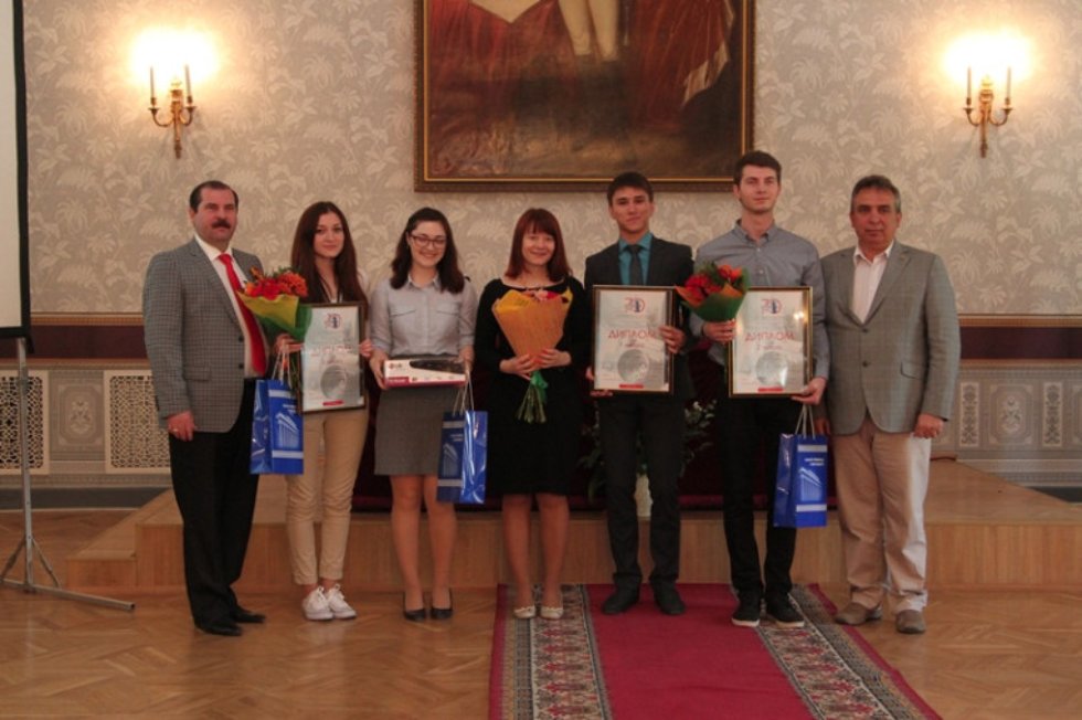 �������� ������� ���� ����� � ������