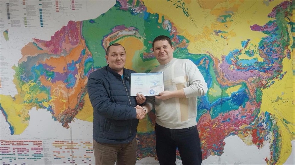 ������������� ����������� ���������� ��� ����� � �����