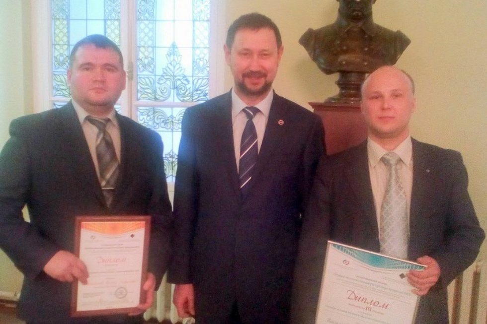 Преподаватели Елабужского института КФУ - победители конкурса 'Лучший молодой ученый Республики Татарстан - 2015'. Преподаватели Елабужского института КФУ - победители конкурса 'Лучший молодой ученый Республики Татарстан - 2015'.