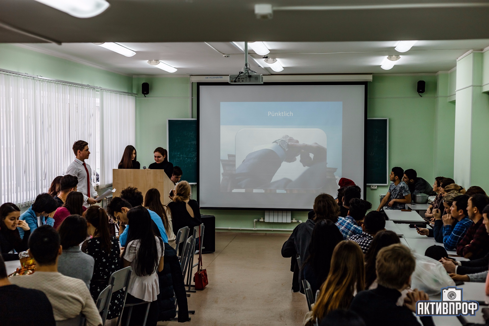 ����� ������