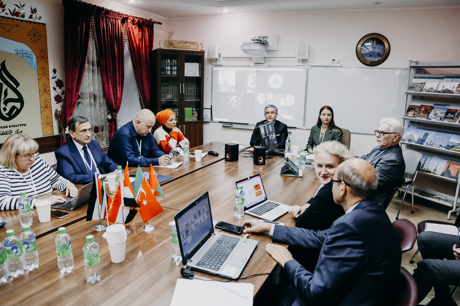 ������������� ������� ����� '������-������: ��������, ���������, ������� � ��������'