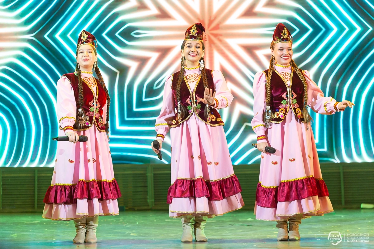 Вокальный ансамбль 'Сәлам' Вокальный ансамбль 'Сәлам'