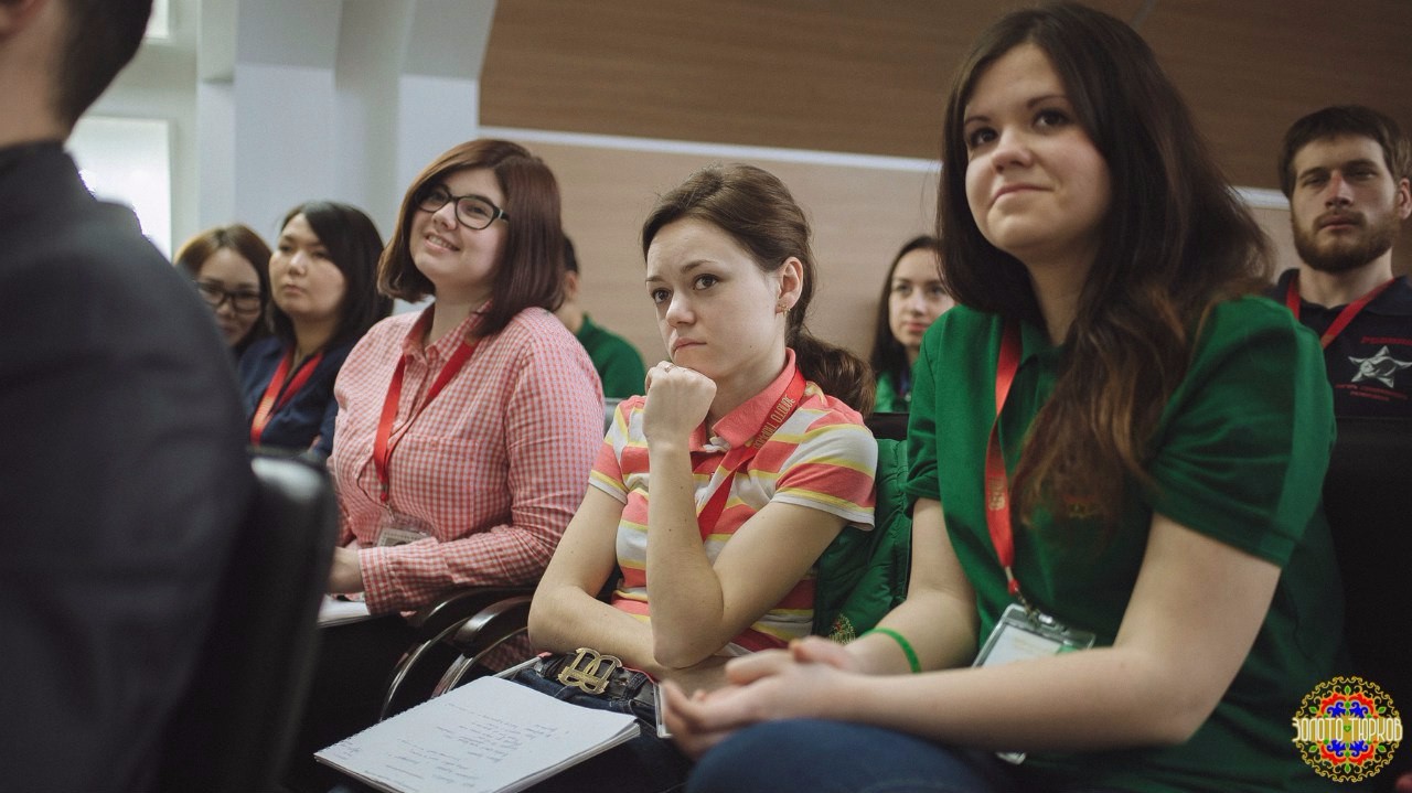 Студенты ИМОИиВ приняли участие в Форуме 'Золото Тюрков' ,ИМОИиВ, кафедра татароведения и тюркологии