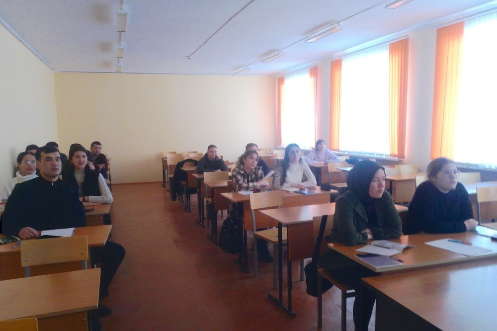 Послание президента России обсудили студенты Елабужского института КФУ Послание президента России обсудили студенты Елабужского института КФУ