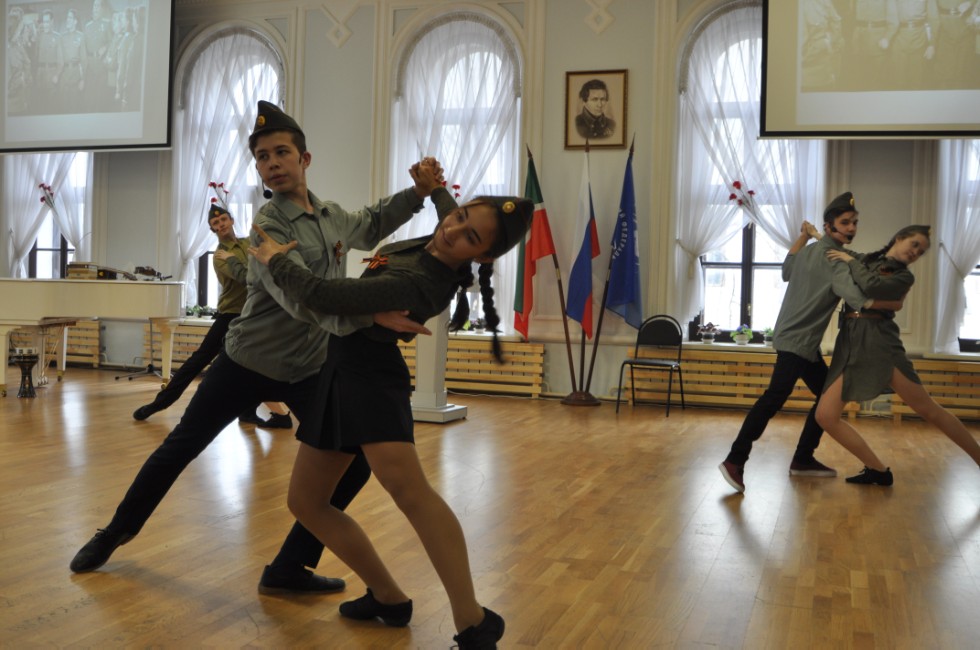 � ����� ������ �������� '�� ���� � ����� ������ ����� ����� � �������� ������� ������'