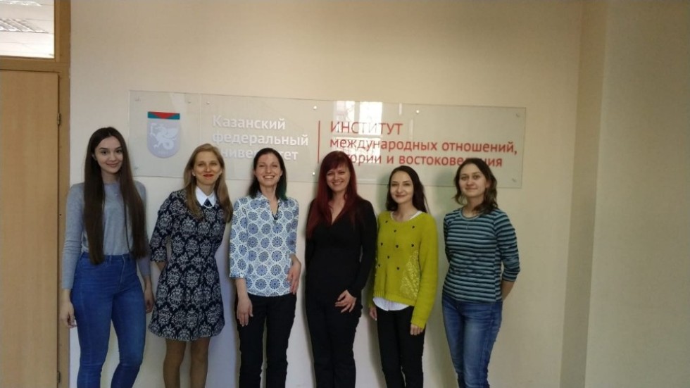 ИМОИиВ КФУ в очередной раз стал площадкой для обмена опытом в области методики преподавания китайского языка ИМОИиВ КФУ в очередной раз стал площадкой для обмена опытом в области методики преподавания китайского языка