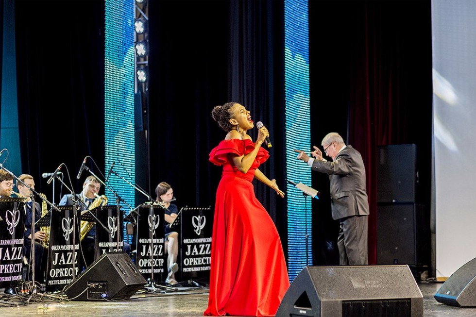 Все началось с судьбоносной песни 'Золотая рыбка' Все началось с судьбоносной песни 'Золотая рыбка'