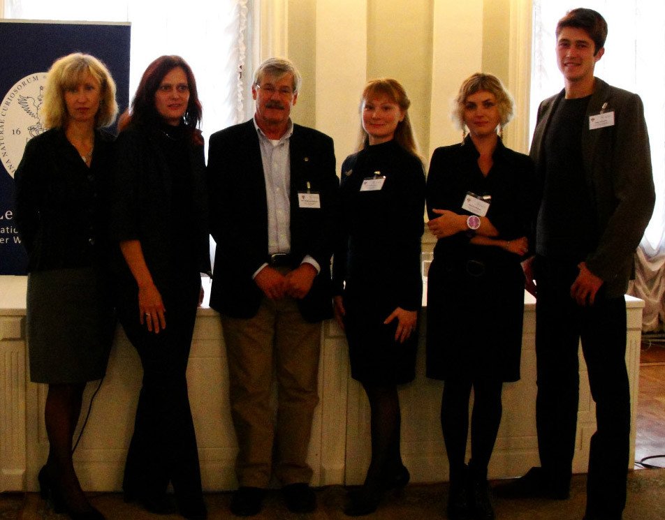 ����������-�������� �������������� � �������: ����������� �������