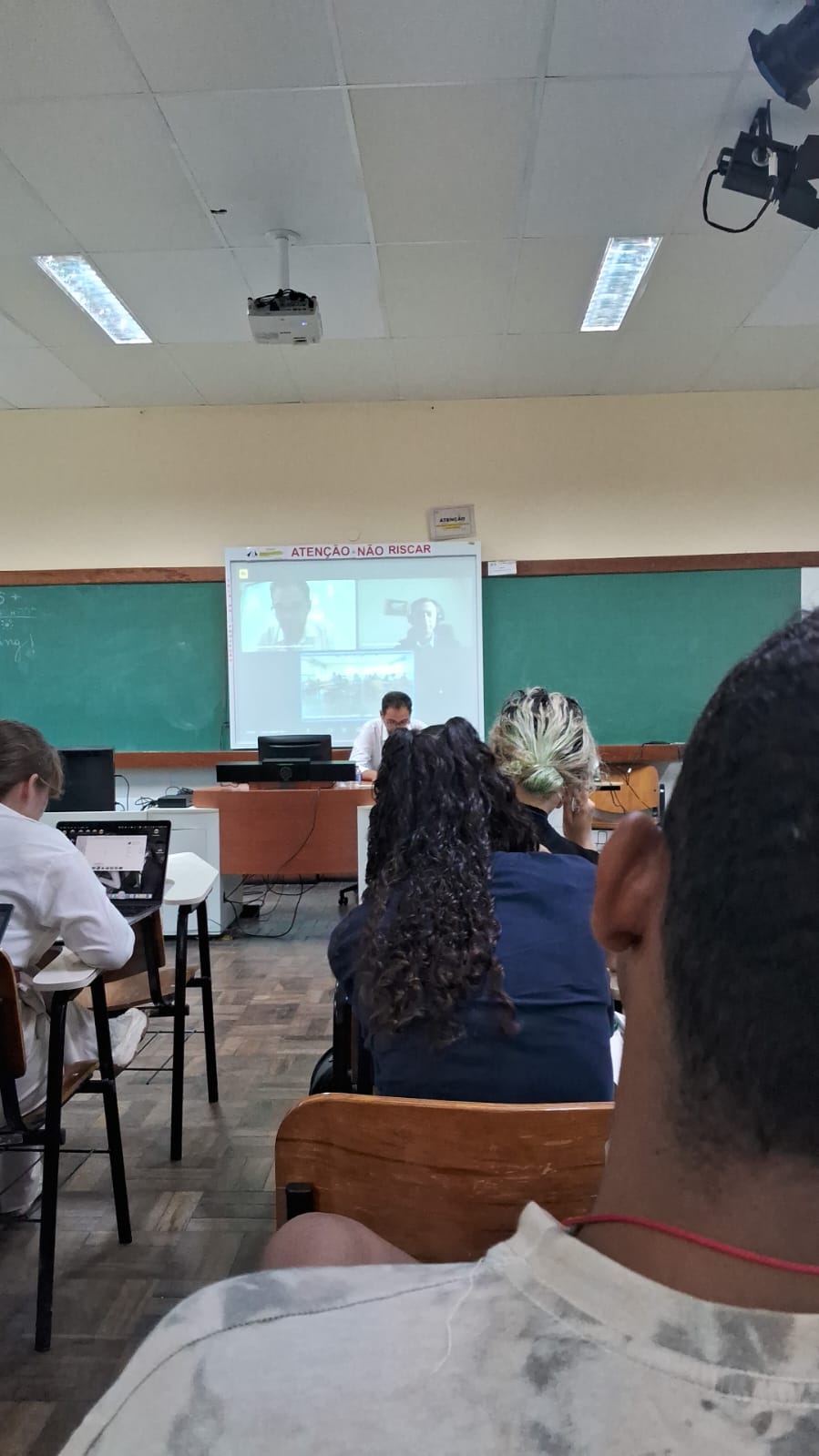 Представитель ЮФ КФУ прочитал лекцию на Летней школе Представитель ЮФ КФУ прочитал лекцию на Летней школе